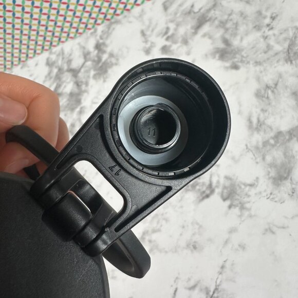 ThermoFlask DoubleWall Vacuum Insulated Stainless Steel Water Bottle 40oz - Picture 5 of 13